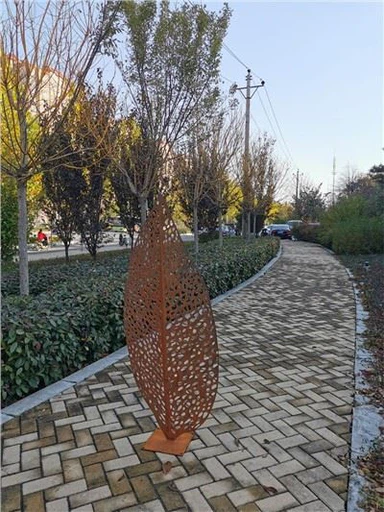 Patung Luaran Keluli Corten (COR-TEN).