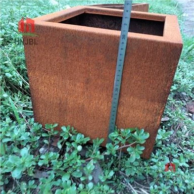 Penanam Kiub - Keluli Corten