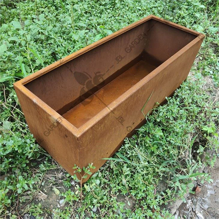 Penanam keluli corten besar