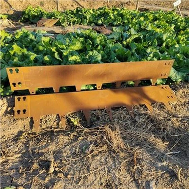 Tepi Rumput Keluli Corten