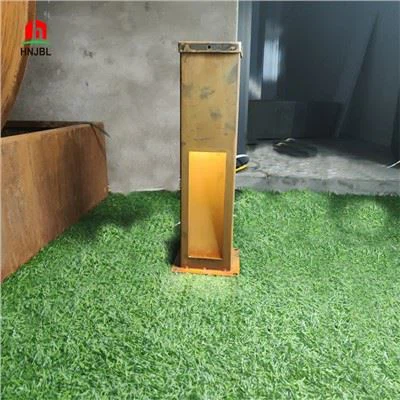 Lampu Bollard LED Persegi