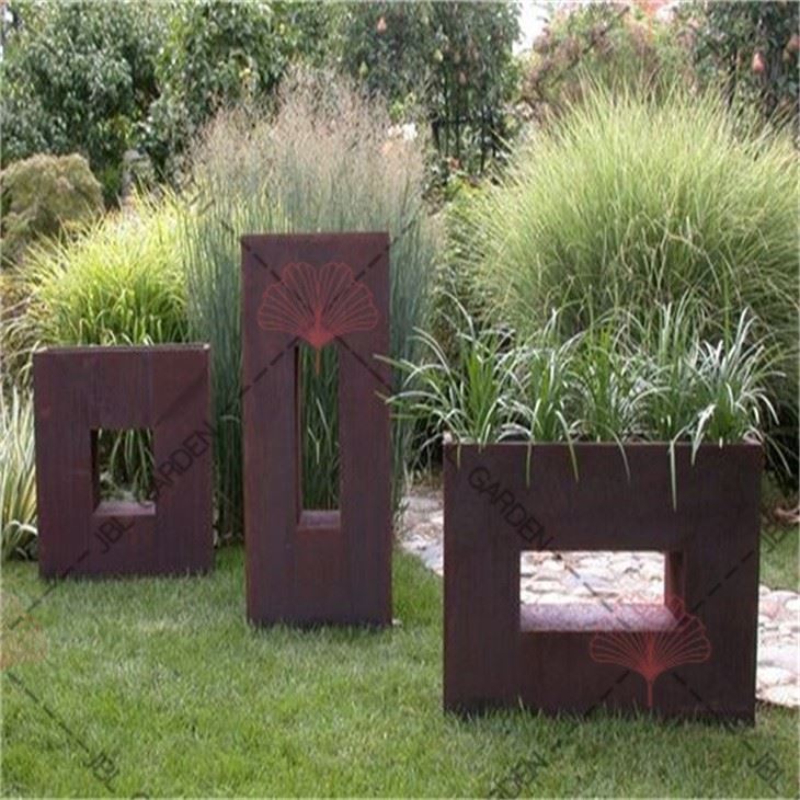 Veradek Metallic Planters