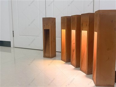 Bollard Luaran
