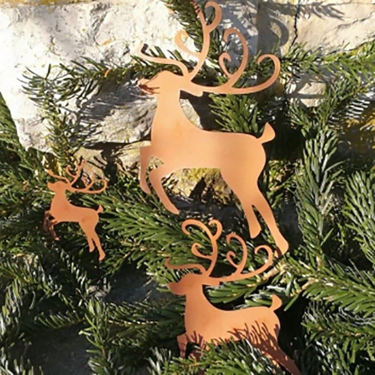 Holiday Art Decoration Pieces