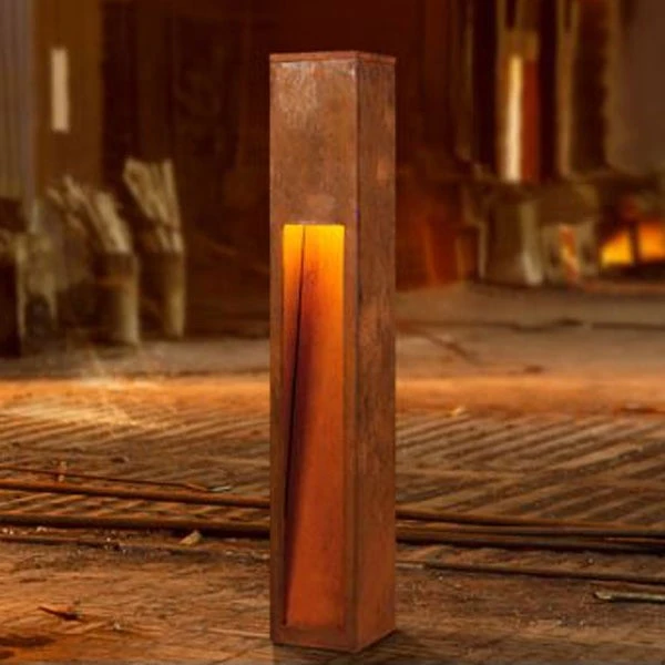 Outdoor Waterproof Modern Lawn Light